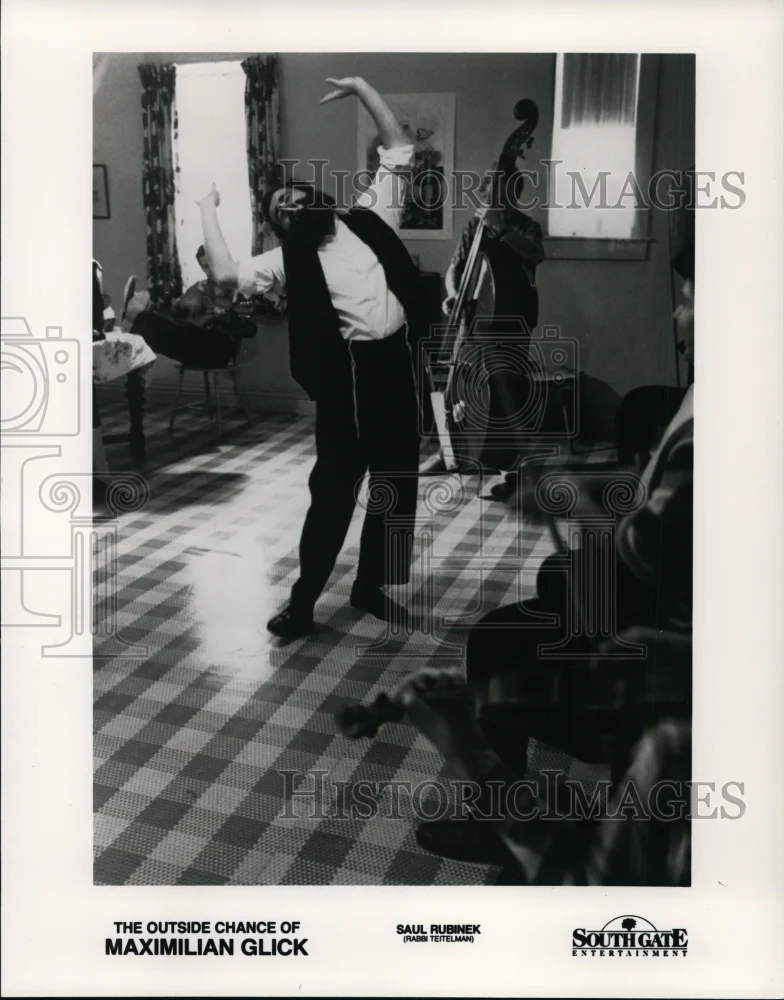 1990 Press Photo Saul Rubinek in The Outside Chance of Maximilian Glick.