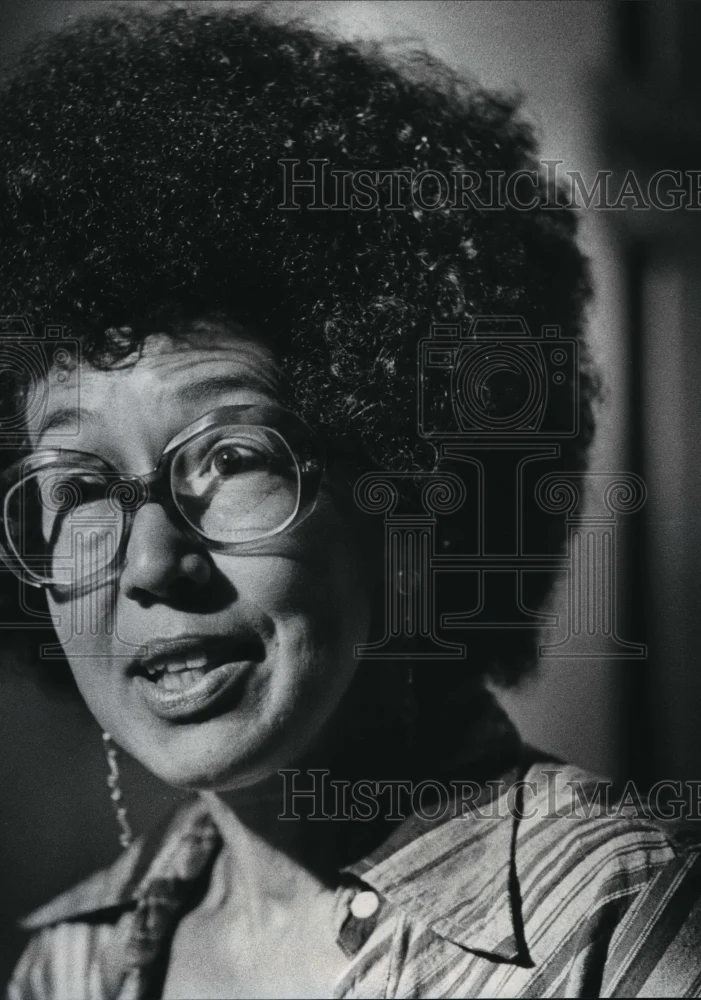 1977 Press Photo Marie Branch, director, introduce cultural diversity Nursing