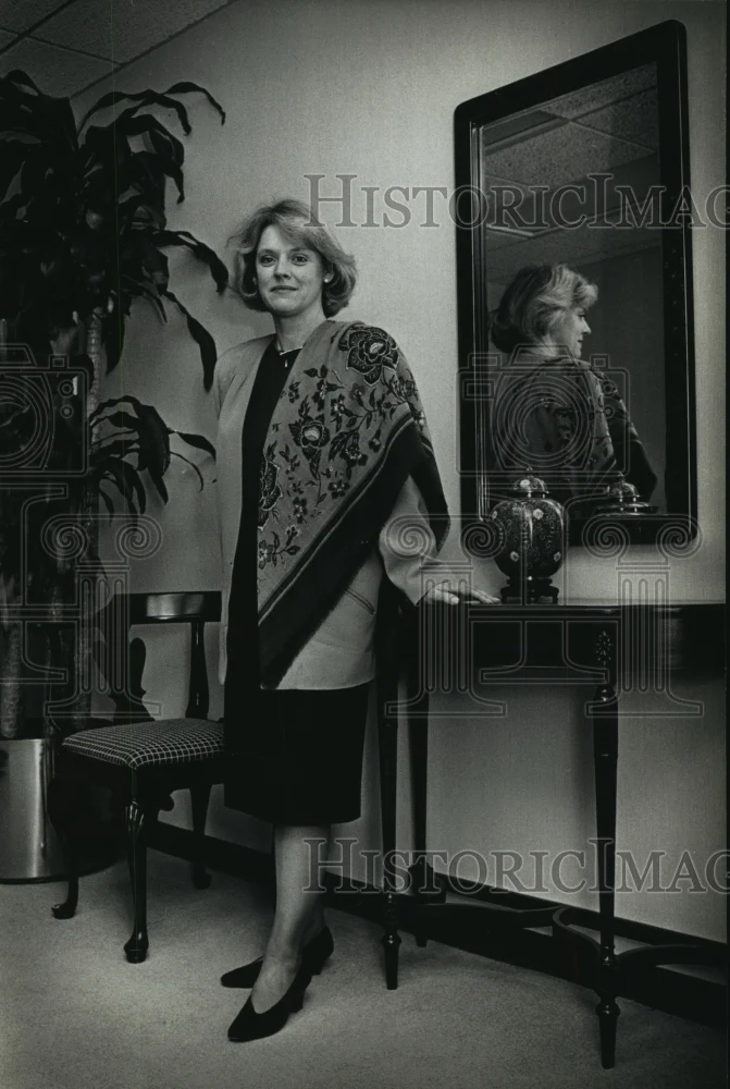 1990 Press Photo Karen Case, Private Practice Lawyer - mja50312
