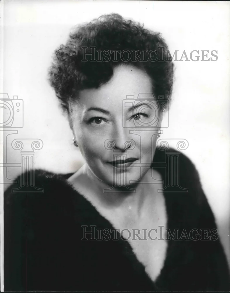 1963 Press Photo Dorothy Ratten "The Madwoman of Chaillat" - mjb54360