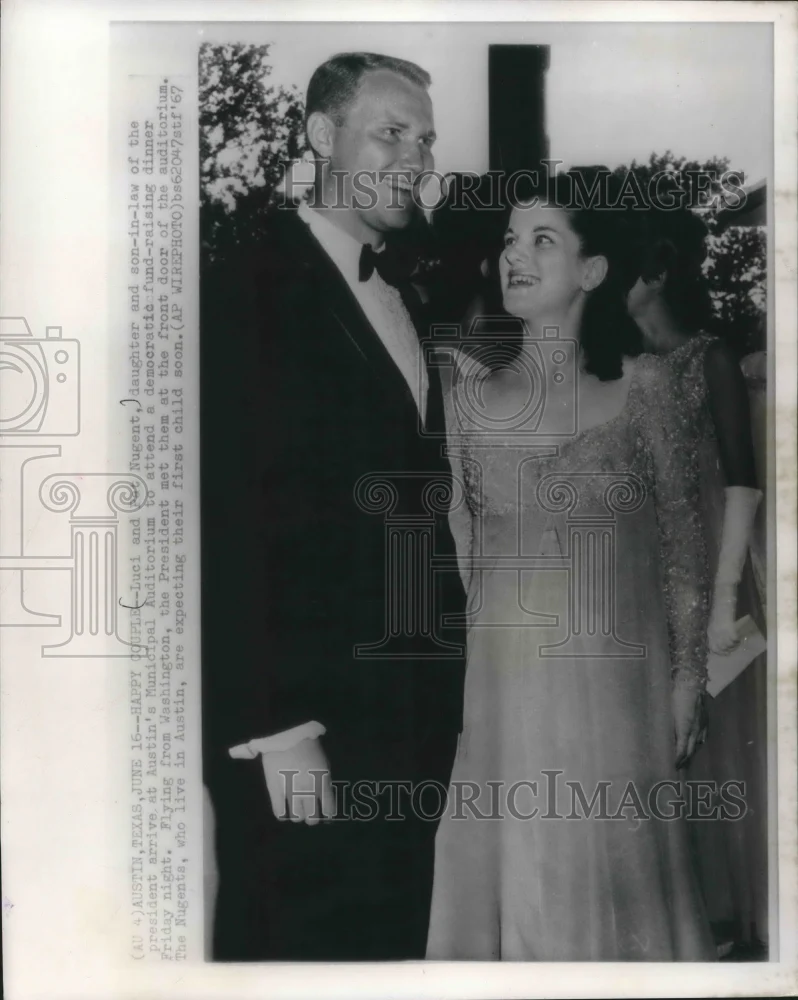 1967 Press Photo Luci and Patrick Nugent at Municipal Auditorium for fundraiser