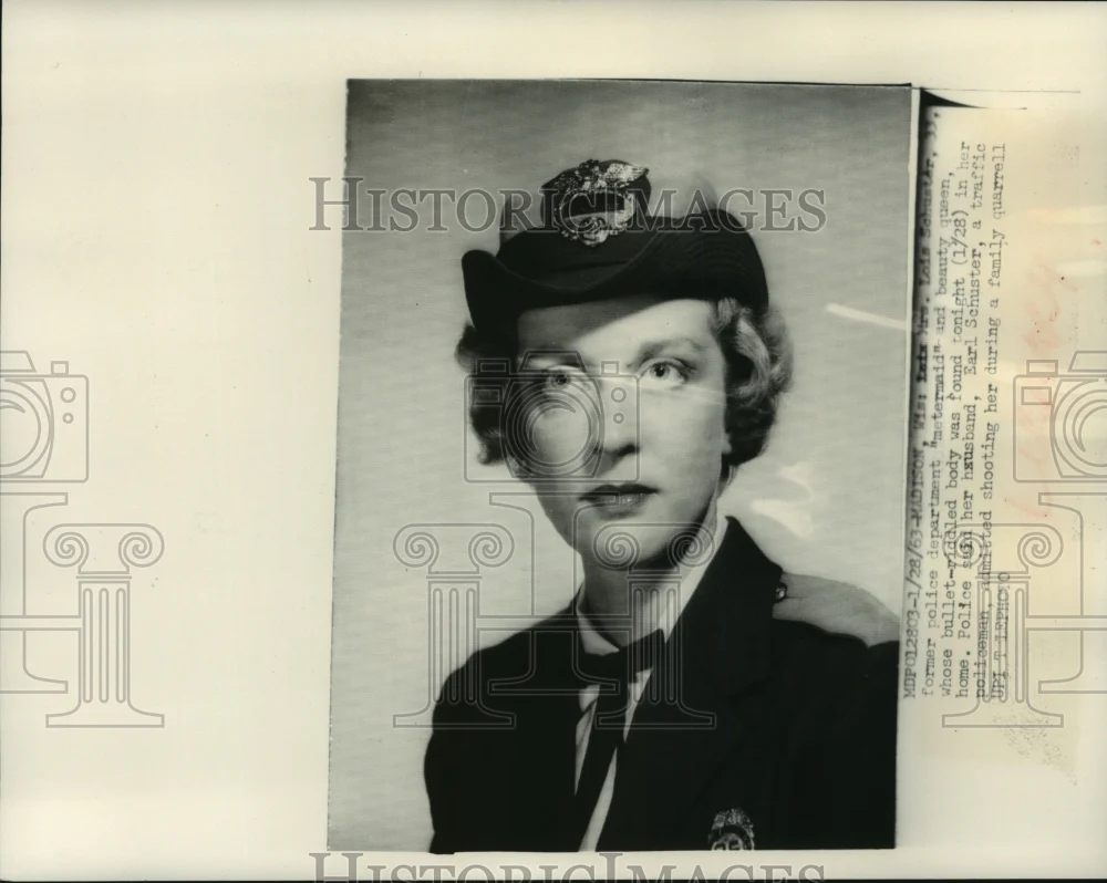 1963 Press Photo Metermaid & beauty queen Lois Schuster of Madison, Wisconsin
