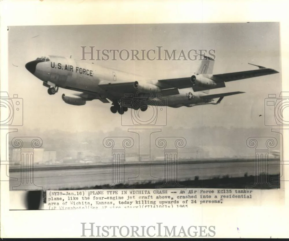 1965 Press Photo Air Force KC135 Tanker, four-engine jet tanker in flight