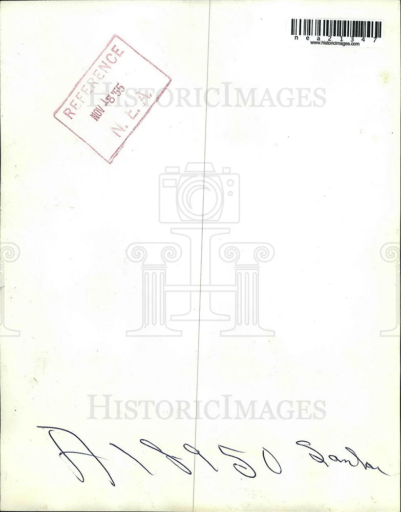 1955 Press Photo Carmen Lonergan and Santa Claus, Los Angeles - nea21347 - Image 2