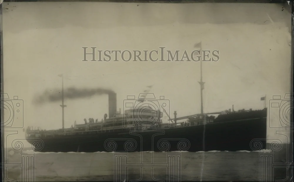 1925 Press Photo Japanese Steamer Ship Giny Maru On Fire Off Mexican Coast