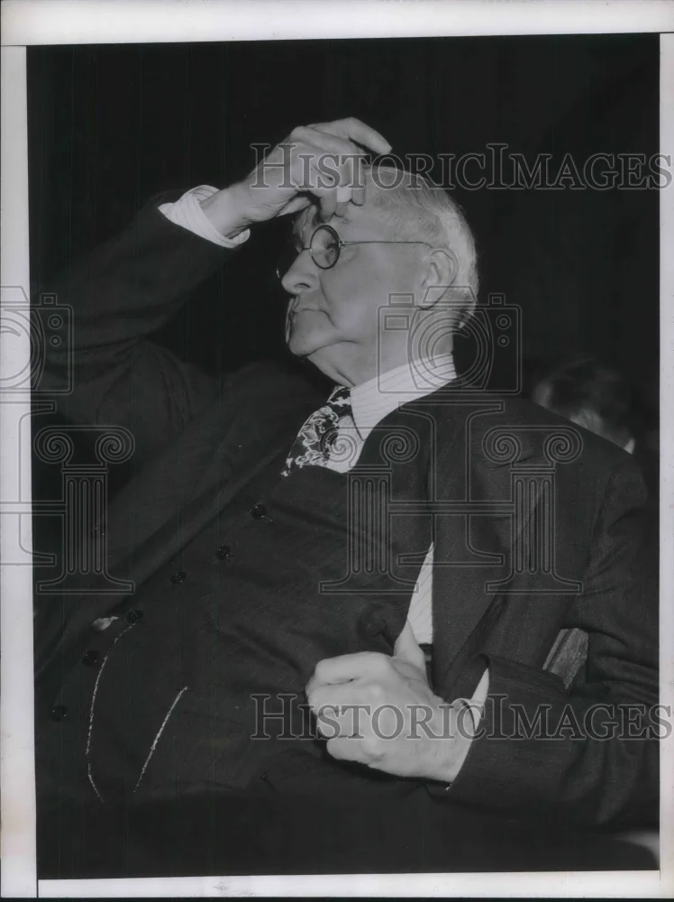 1945 Press Photo Sec. of Commerce, Jesse Jones as he testifies before Senate