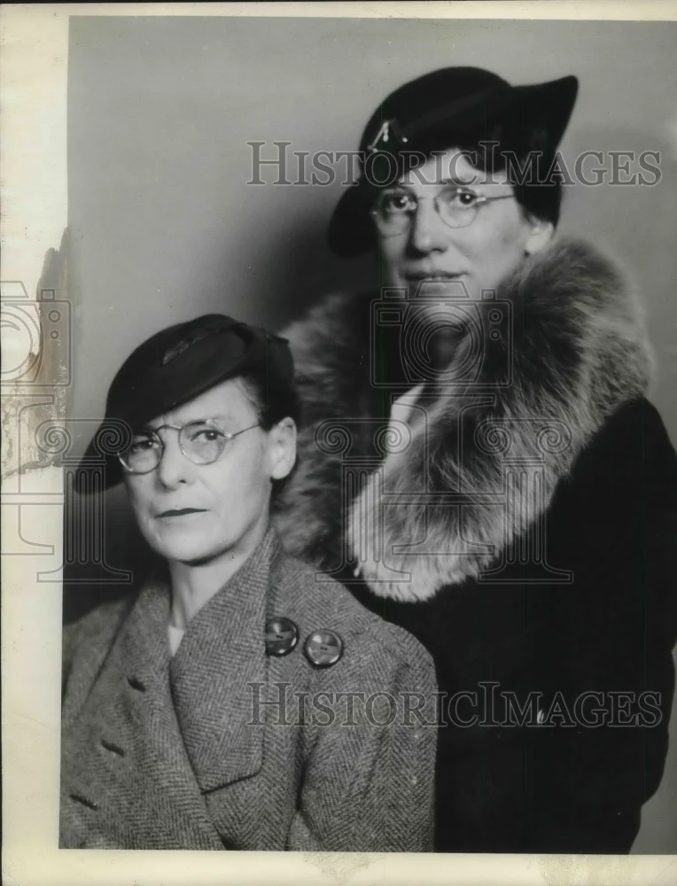 1934 Press Photo Elizabeth Folckeman, Cornelia Erf, Alumnae Selway School