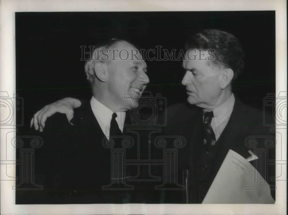 1940 Press Photo Washington DC Graham Barden Eugene Wage Hour Law Lobby