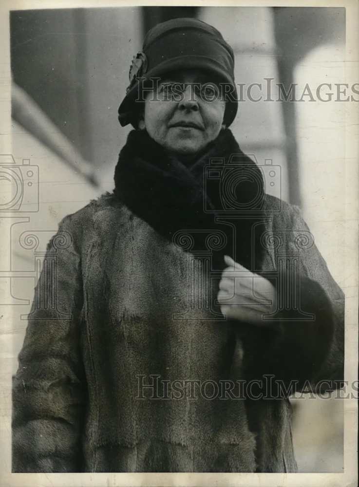 1931 Press Photo Magistrate Jean Norris Questioned about Bail Bond Stock
