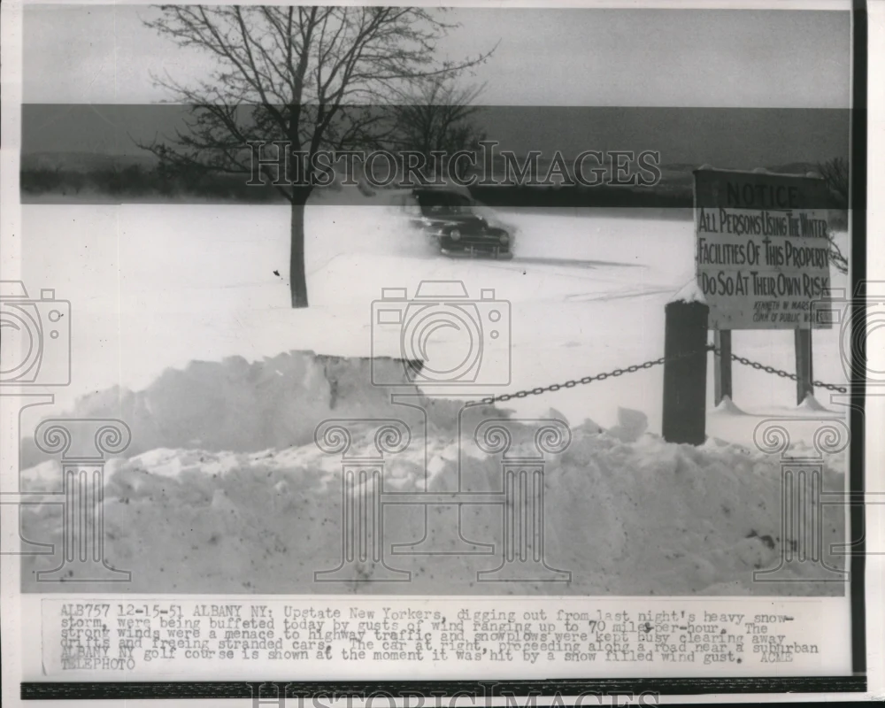 1951 Press Photo Car Hit by Snow Wind Gust in Albany, New York - nec70388