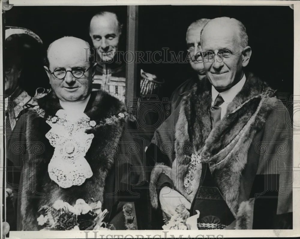 1933 Press Photo London, England Alderman CH Collcott, Sir Percy Greenaway
