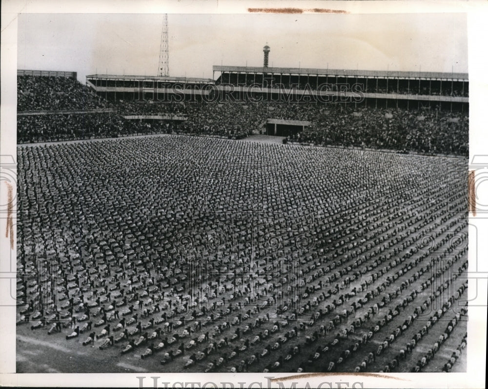 1948 Press Photo Mass Gymnastics at the Prague Sokol Festival.