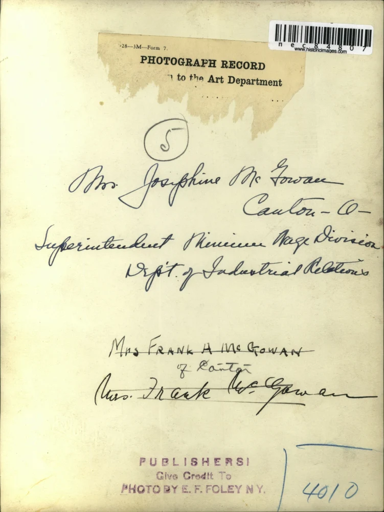 Press Photo Mrs Josephine McGowan Canton Ohio super of Minimum Wage Div - Image 2