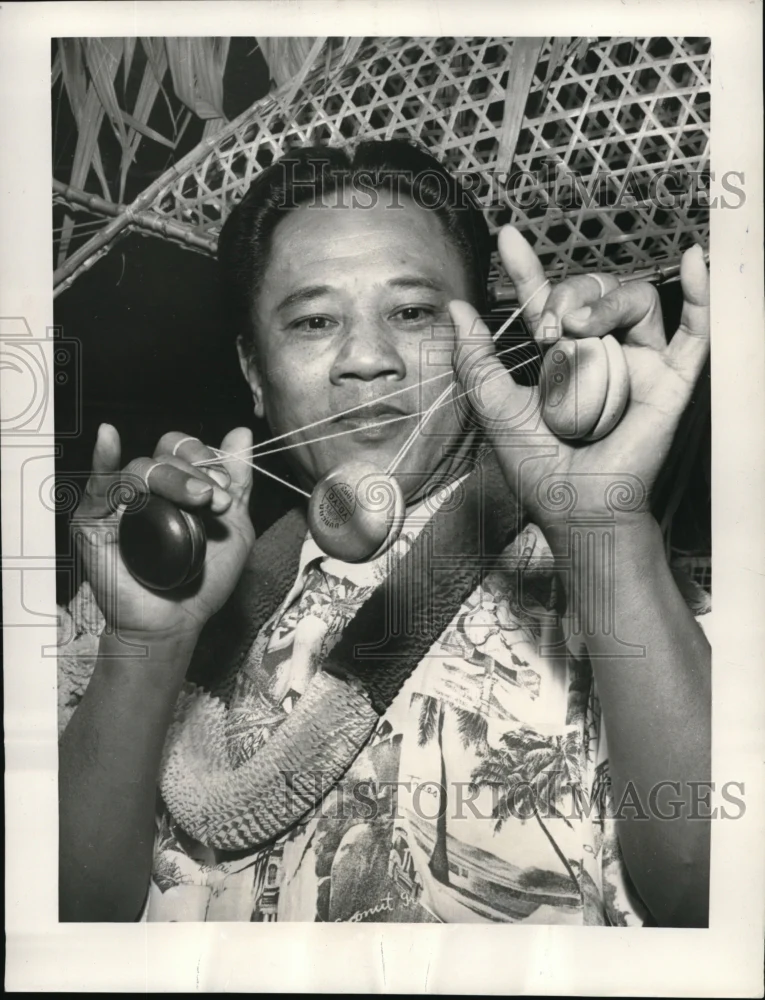 1956 Press Photo Benaventura Parel Rol cook for Adlai Stevenson in Illl.
