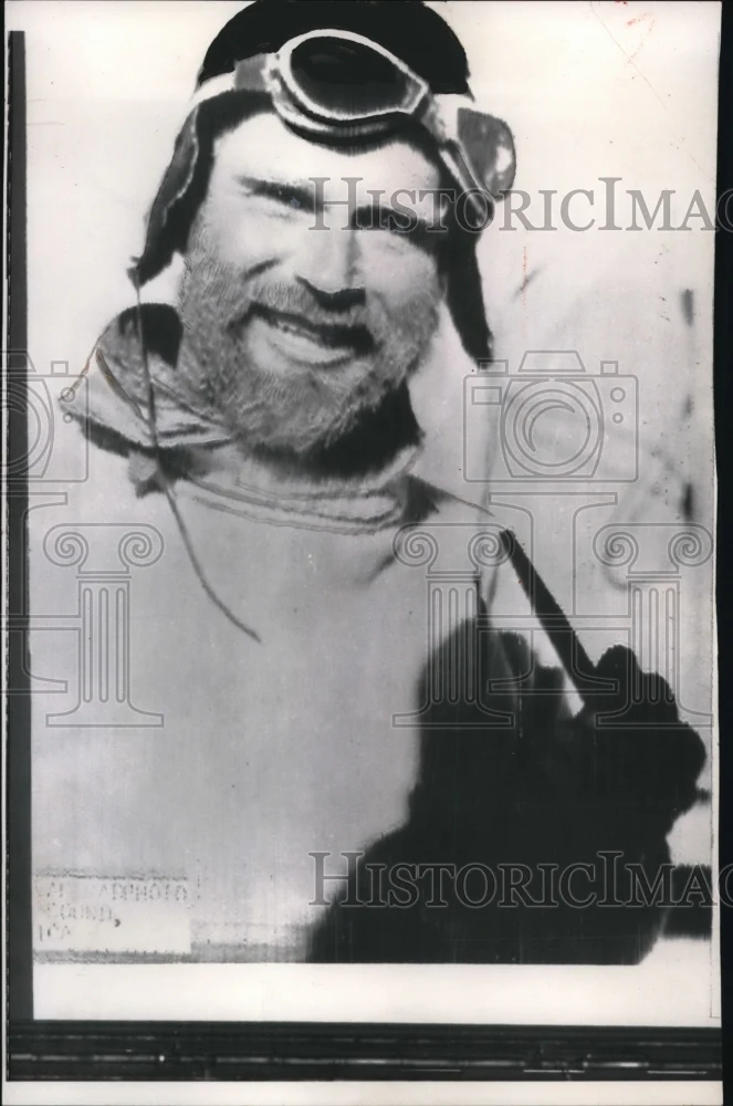 1958 Press Photo Dr. Fuschs arrived and completing an epic 99 day expedition