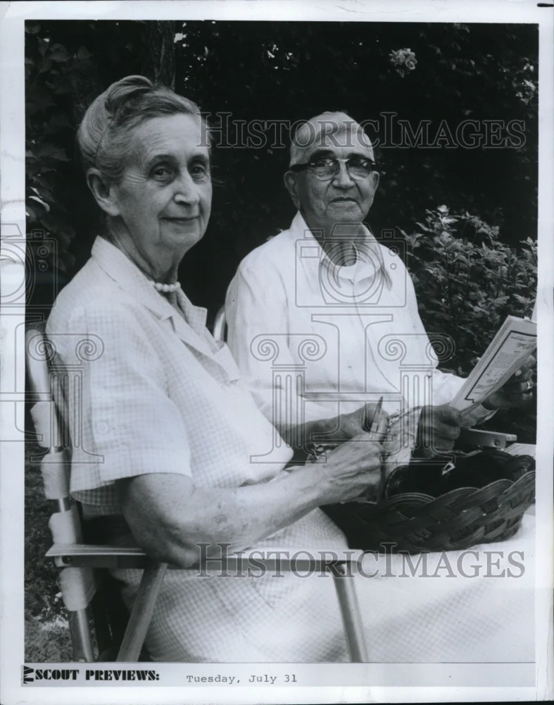 1943 Media Photo Mr & Mrs Lawrence Bulmore on NBC TV Is This Progress