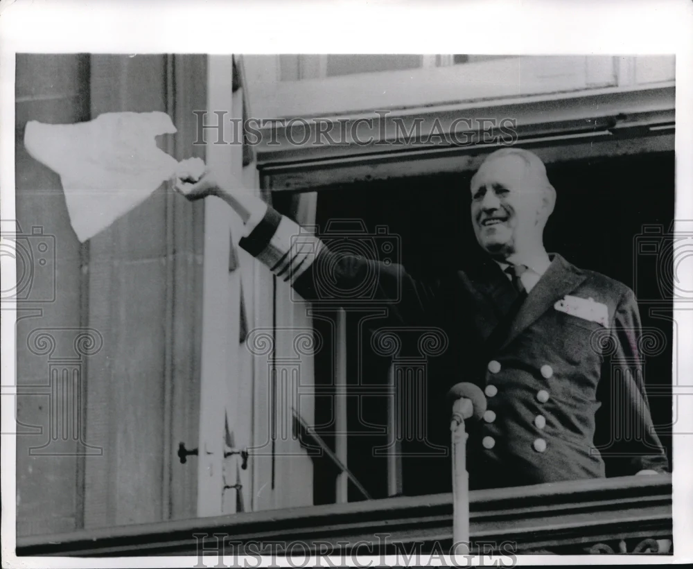1969 Media Photo King Frederick IX as he waves to the crowd