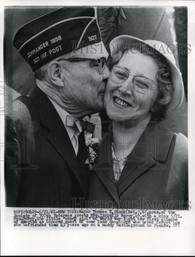 1961 Media Photo New York Thomas E Stone greeting Mrs Tsabelle Mercy