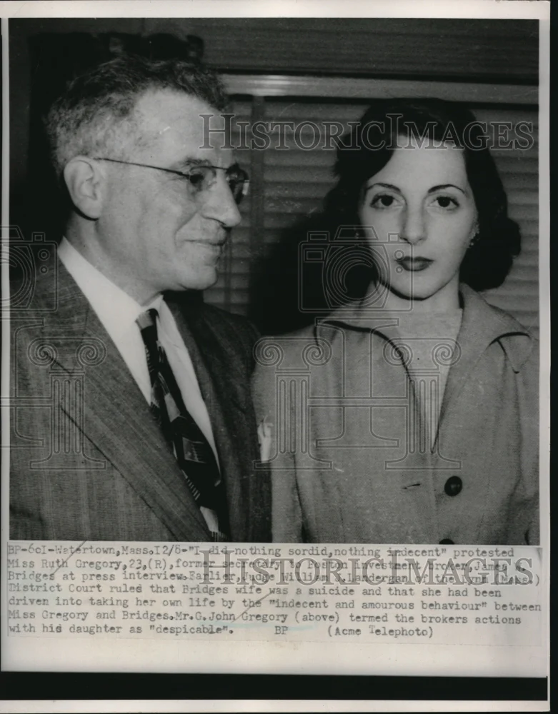 1951 Press Photo Miss Ruth Gregory secretary of Investment brokers James Bridges
