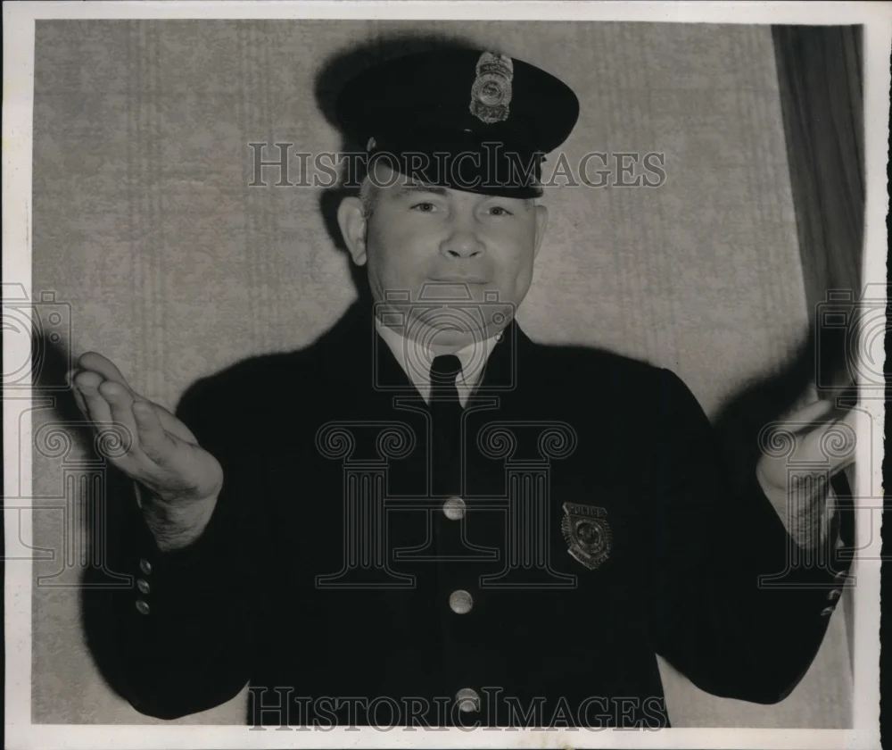 1938 Press Photo Thomas Leary Shows How Surprised He'd Be If He's Chosen