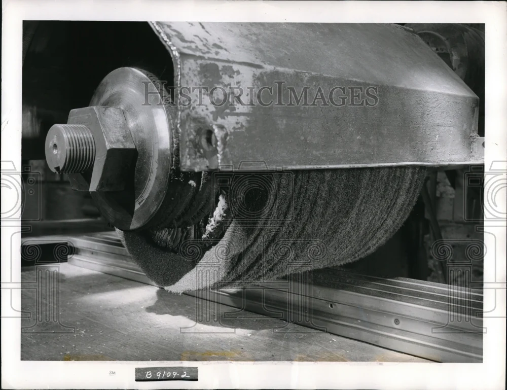 1959 Press Photo Scotch Brite Loading by Minnesota Mining and Manufacturing Co.
