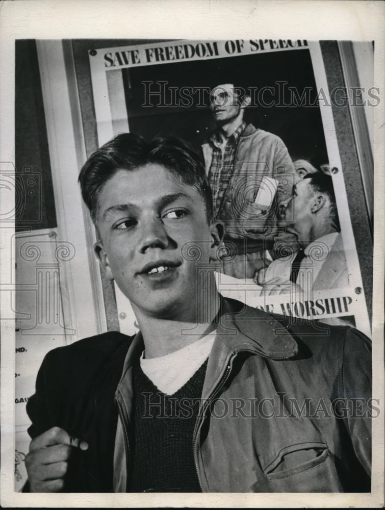 1944 Press Photo Robert La Follette son of formerwisconsin governor Philip La Fo