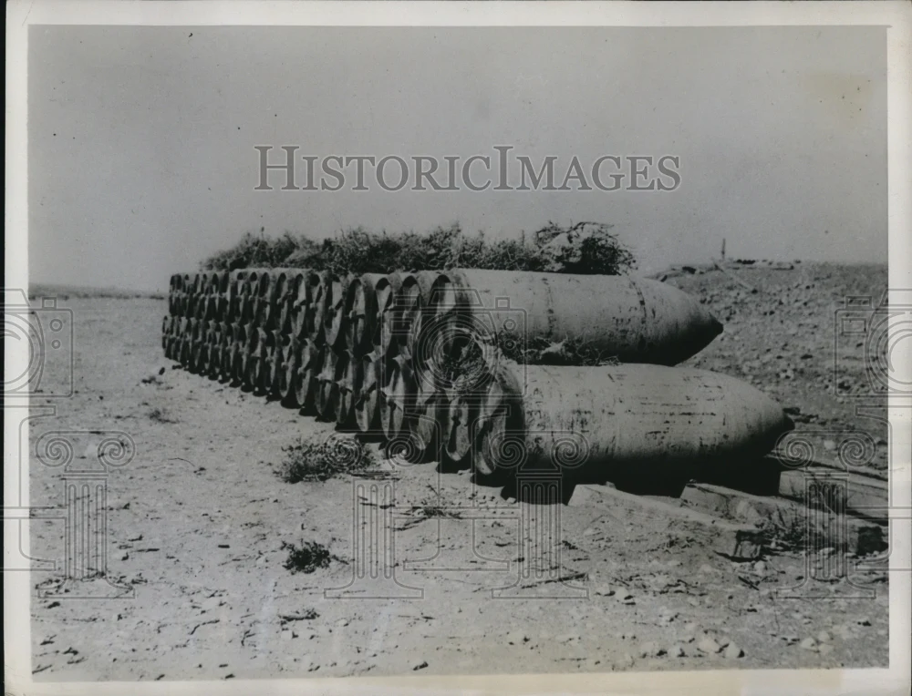 1941 Press Photo High Explosive Bombs left behind in an unnamed airport in Lybia