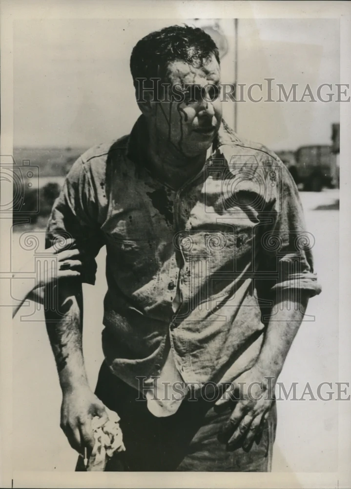 1938 Press Photo Lombard Ill Warren R Bolton realty man and moving contractor