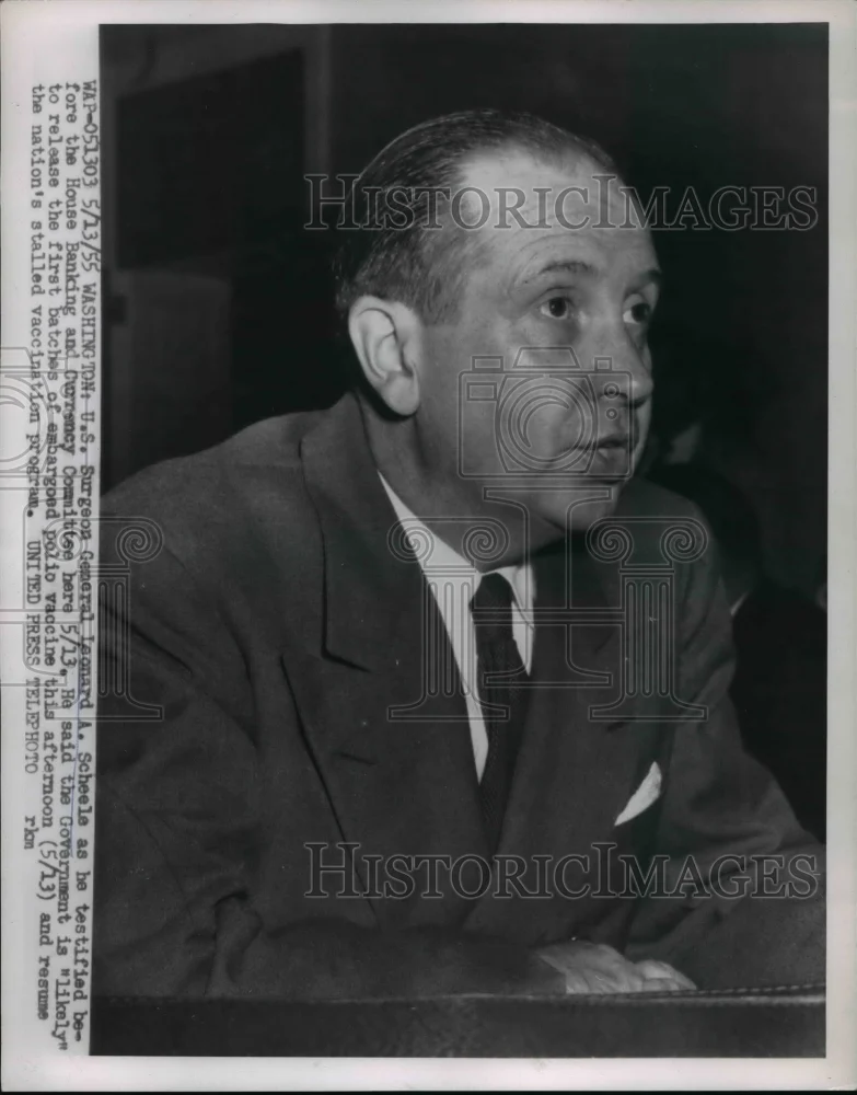 1955 Press Photo Surgeon General Leonard Scheele testified in court - ned45212