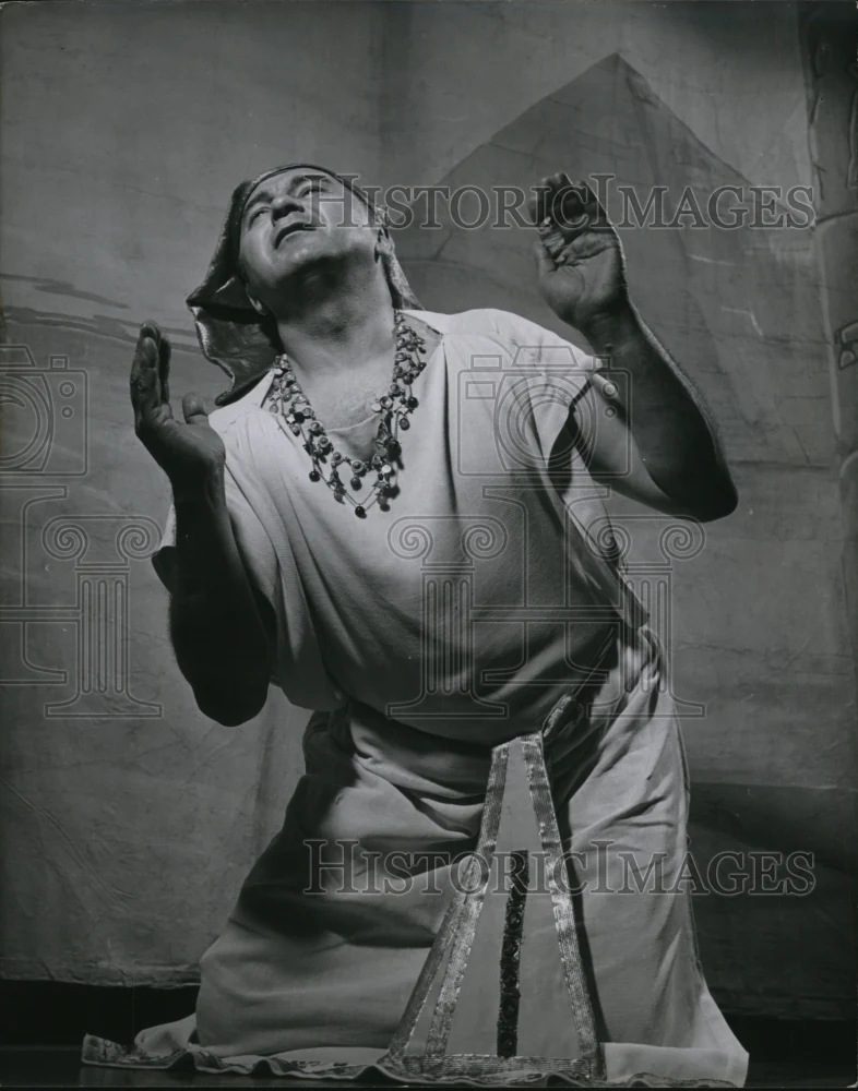 1952 Press Photo Lohner in Theater Play