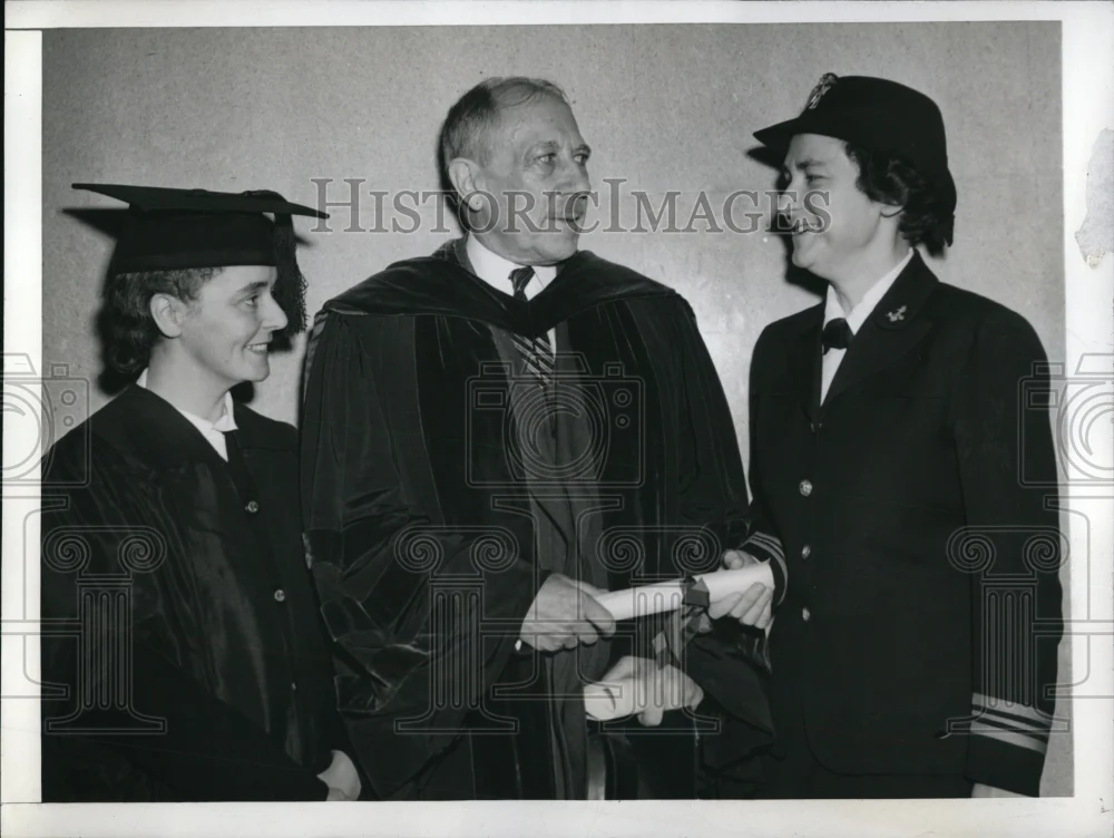 1943 Press Photo Thomas S. Gates, President of the University of Pennsylvania.