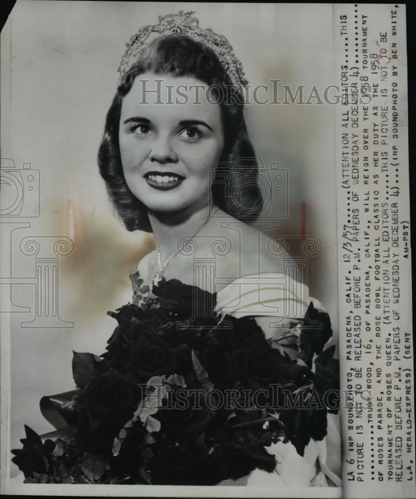 1957 Press Photo Rose Queen Gertrude "Trudy" Wood