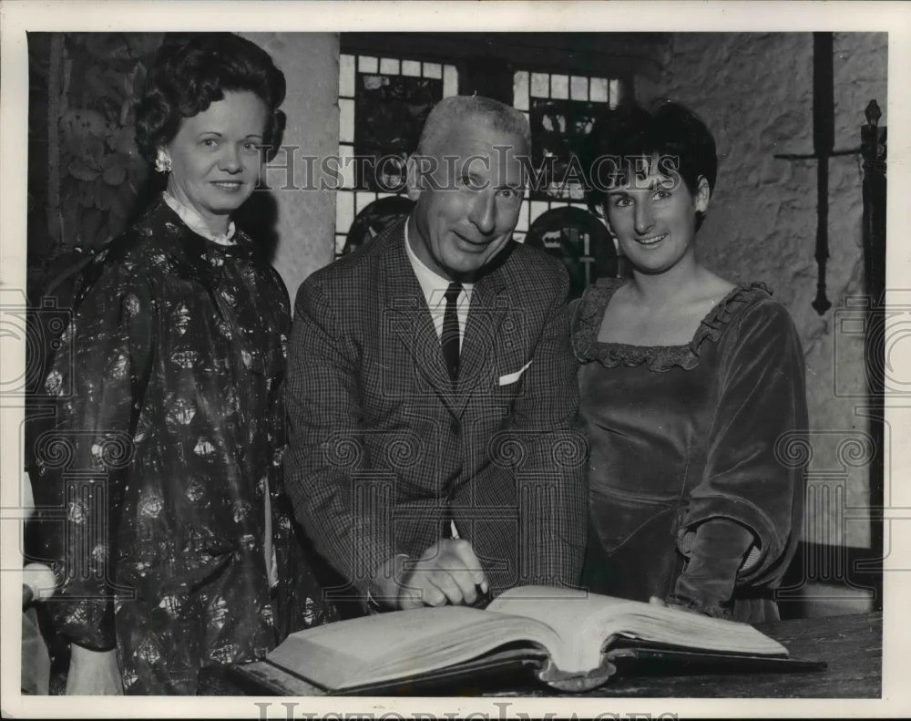 1966 Press Photo of Mr. and Mrs. Nelson Fletcher