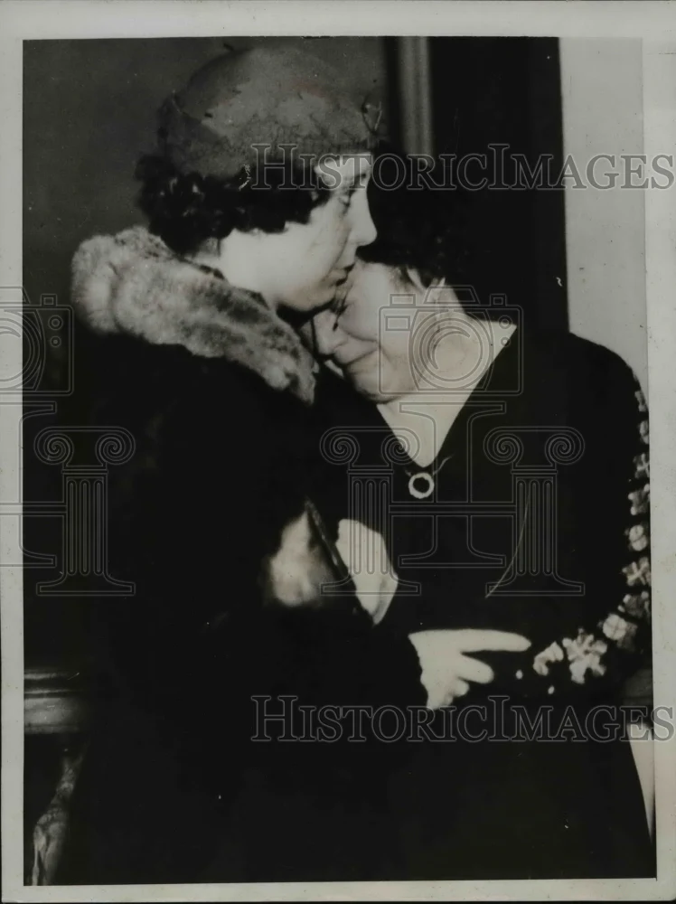 1935 Press Photo Pearl Wright & Marjorie Ferguson murder charge in LA Calif
