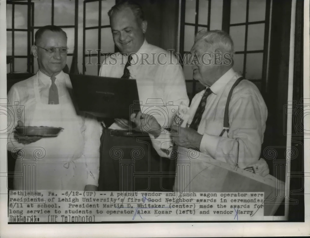 1954 Press Photo Martin D. Whitaker awards Akex Kozar and Harry Ruthardt