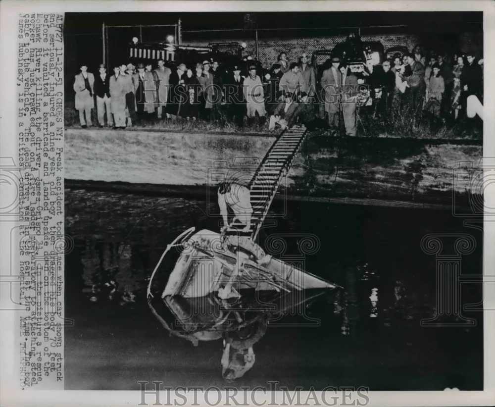 1951 Press Photo The freak accident seriously injured a nine year old boy