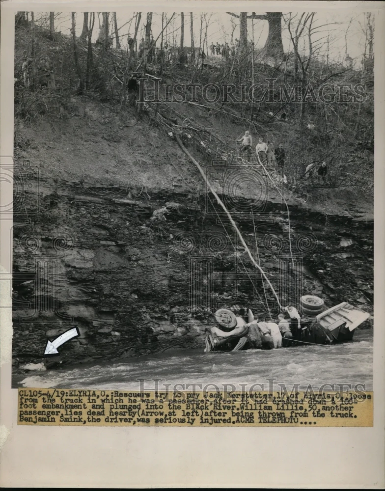 1951 Press Photo Truck Plunges Down Embankment One Dead & One Trapped in Truck