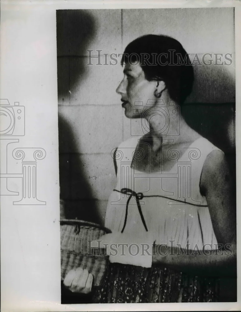 1956 Press Photo Mrs Matthew McKeon. - nee66133