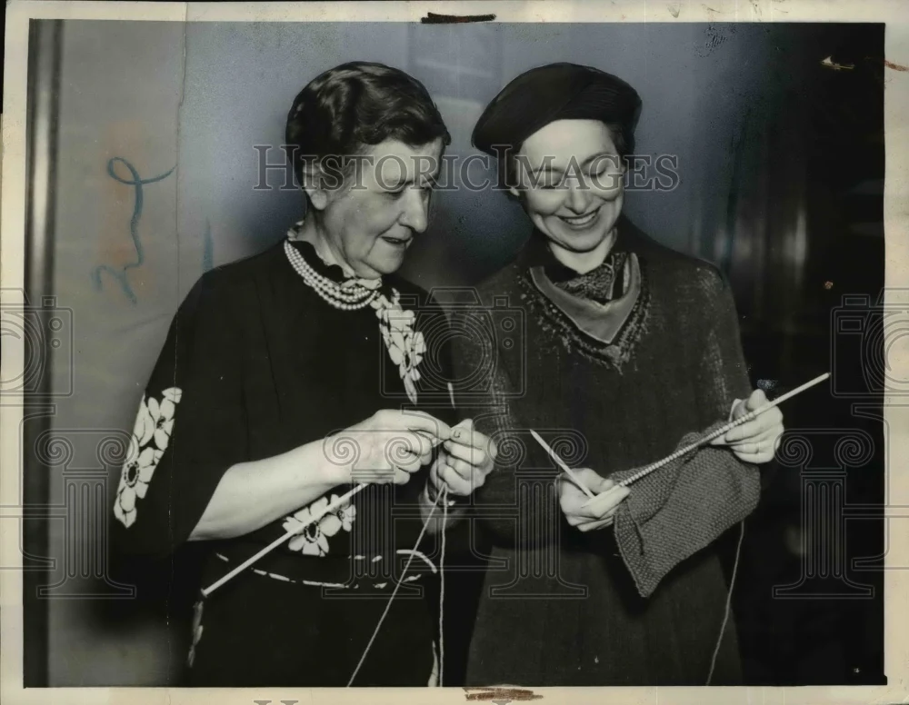 1938 Press Photo Mrs. John Nance Garner And Mrs. Sherman Minton - nee71744