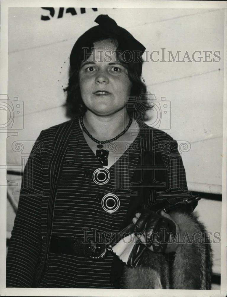 1932 Press Photo Tania Petrova married H.F.Smith Naval Officer - nee97767