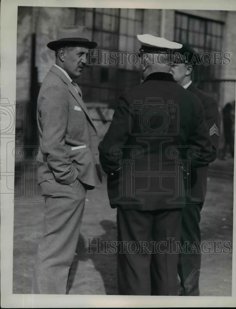 1935 Press Photo RB Wilson Chief LG Corlett Sgt Howard Johnston - nef03445