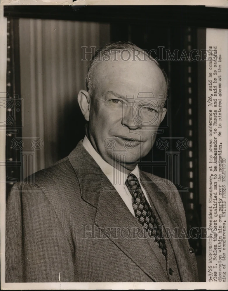 1953 Press Photo Eisenhower at his press conference over Ambassador to Russia