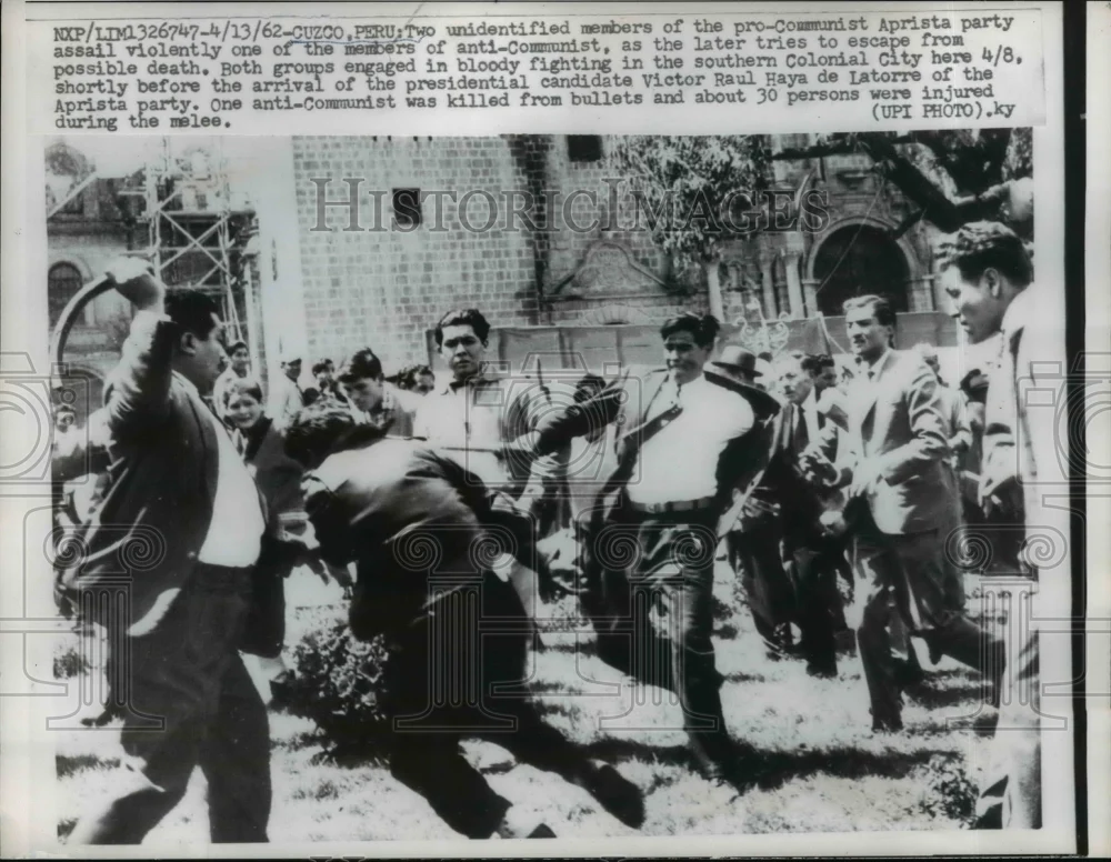 1962 Press Photo Members of Pro-Communist Aprista Party assail violenty