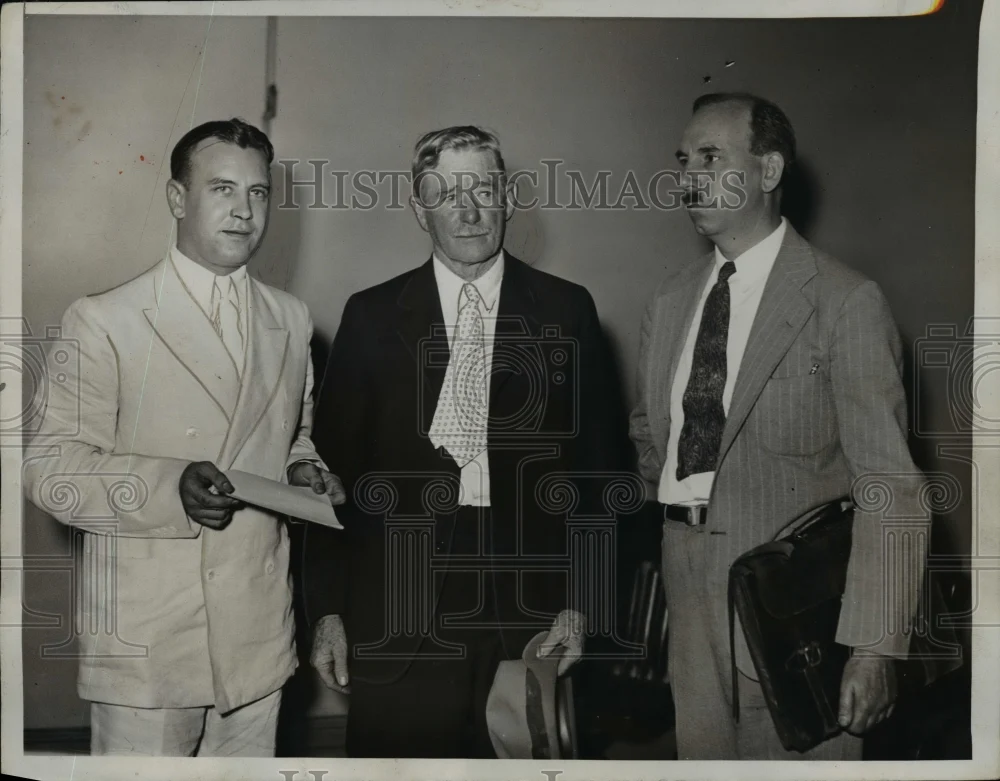 1934 Press Photo A. Savage Under Indictment Charges For Threatening US President