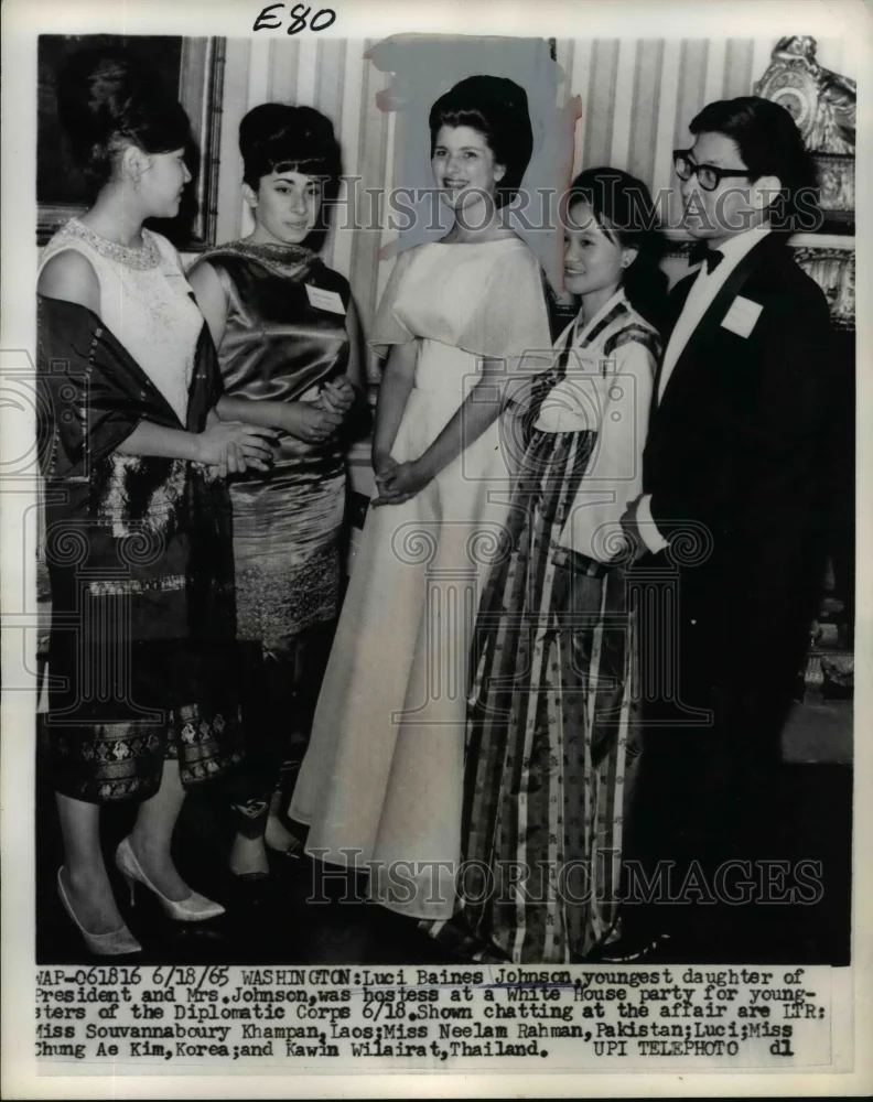 1965 Press Photo Luci Baines Johnson at Diplomatic Corps White House Party