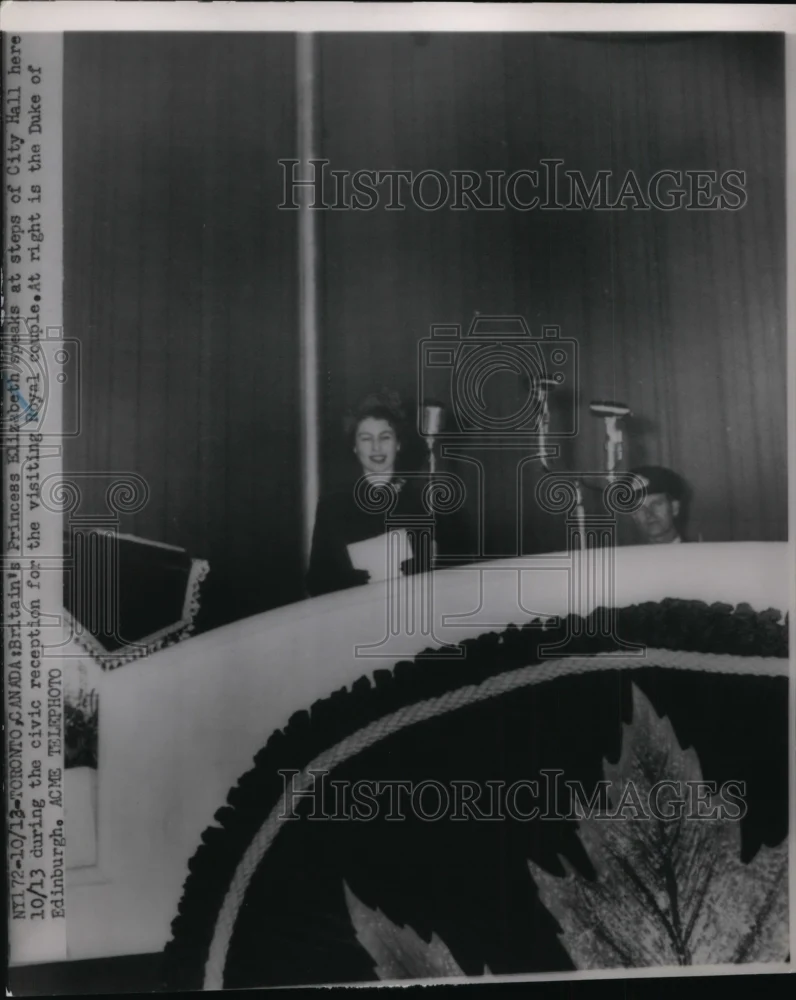 Press Photo Princess Elizabeth at City Hall, Toronto, Canada - nef16893