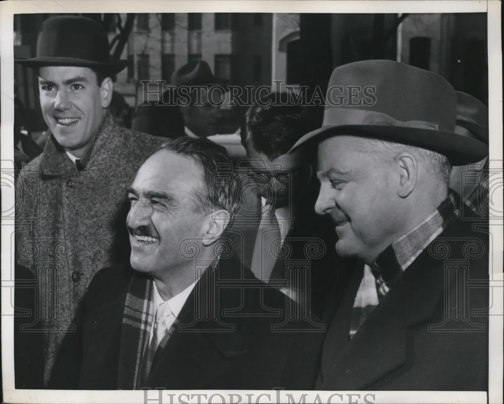 1959 Press Photo Soviet Deputy Premier Anastas Mikoyan at Soviet Embassy in Wash