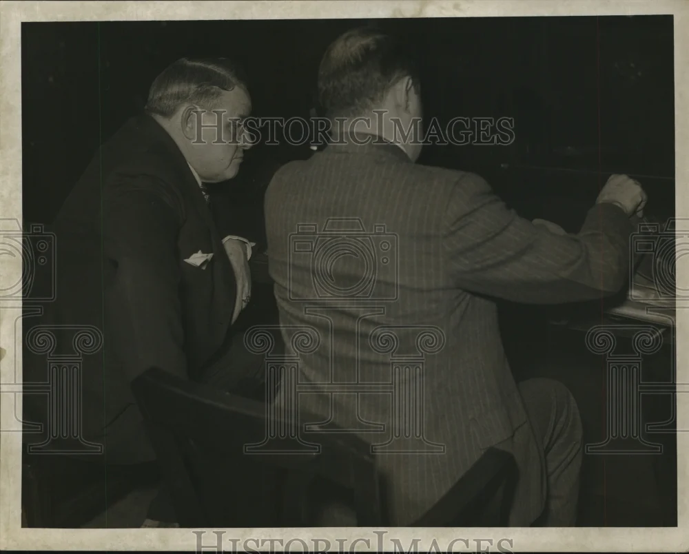 1936 Press Photo Michael Harwood at Trial - nef25645