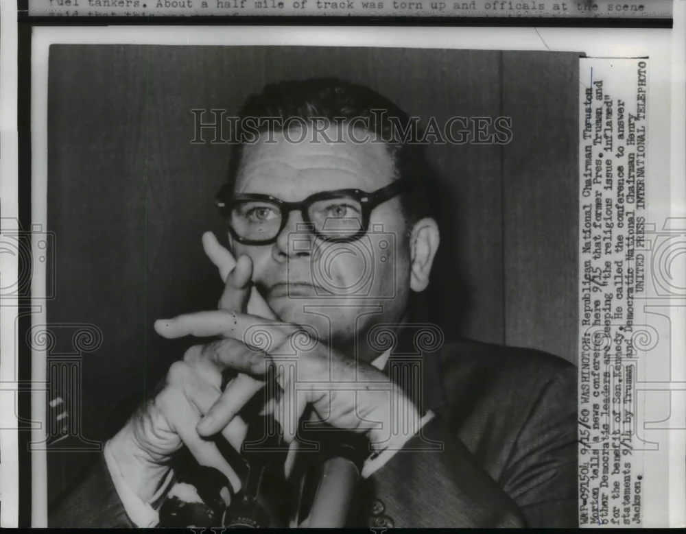 1940 Press Photo Republican National Chariman Thruston Morton at News Conference