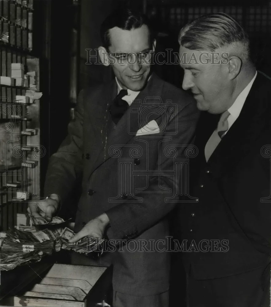 Press Photo LTR: William Johnson and Al Schlipson - nef30719